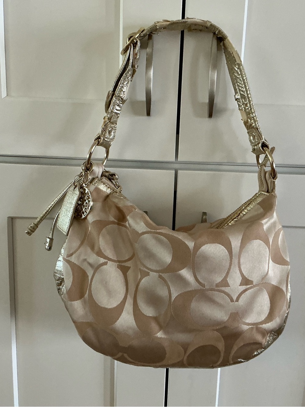 Vintage Coach hobo bag jacquard beige with metallic leather trim shoulder bag
